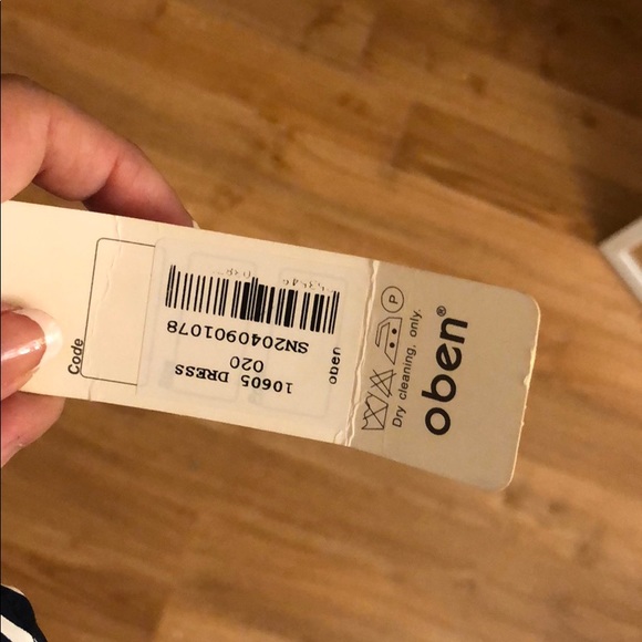 Cute midi dress - Picture 4 of 4